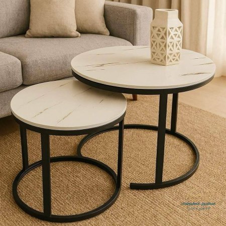 طاولة وسط قطعتين